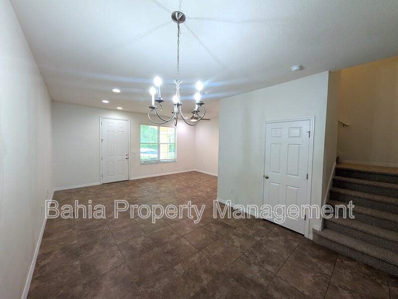 14161 Stowbridge Ave - Photo 4 of 26