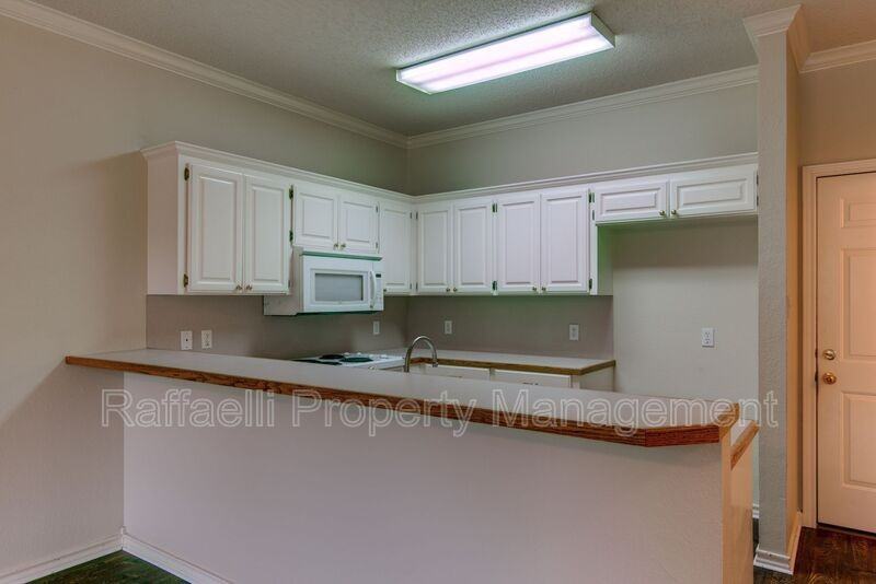 3607 Skyline Blvd #3607 - Photo 7 of 23