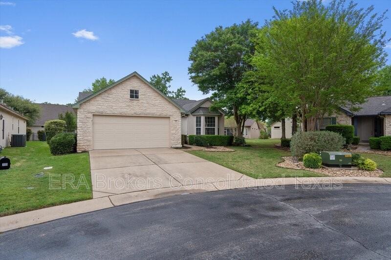 109 Anemone Cir - Photo 3 of 32