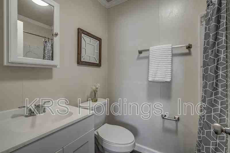 3145 Parkdale Rd #3145 - Photo 7 of 10