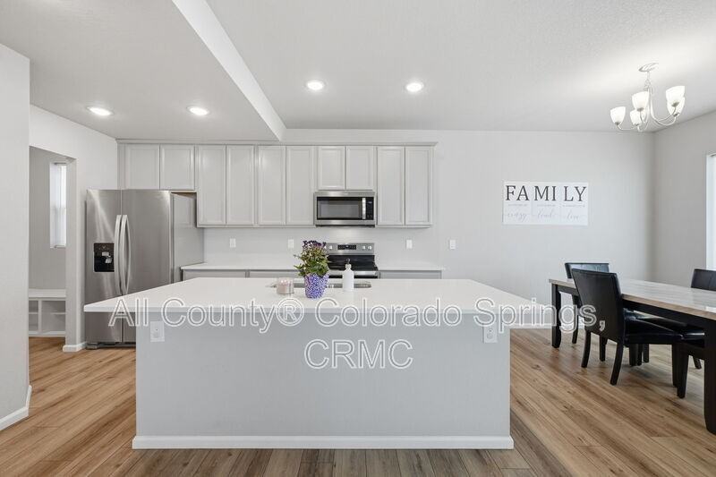 11461 Wigeon Way - Photo 6 of 22