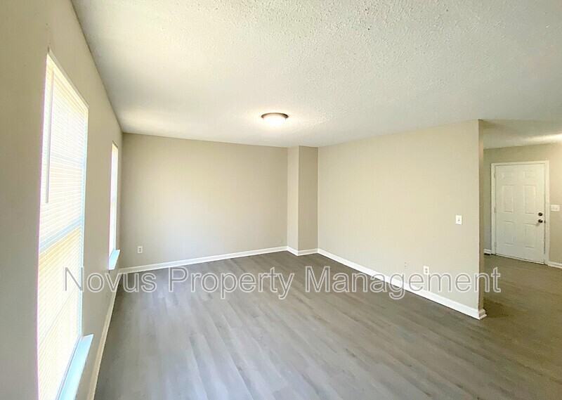 176 Smith Ave #A - Photo 2 of 15