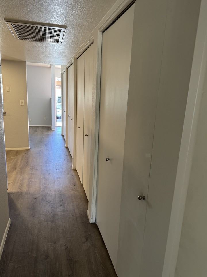 Premier Apartments - Photo 6 of 13