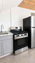 476 Hudson Ave - Photo 1 of 1