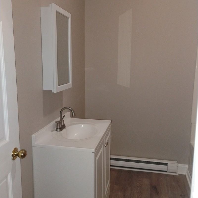 127 Dove St - Photo 4 of 8