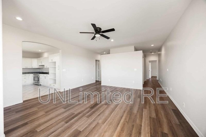 6001 N Tower Ln #A - Photo 3 of 28