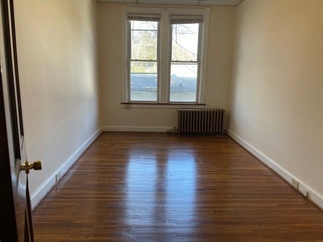 429-431 N Locust St - Photo 7 of 9