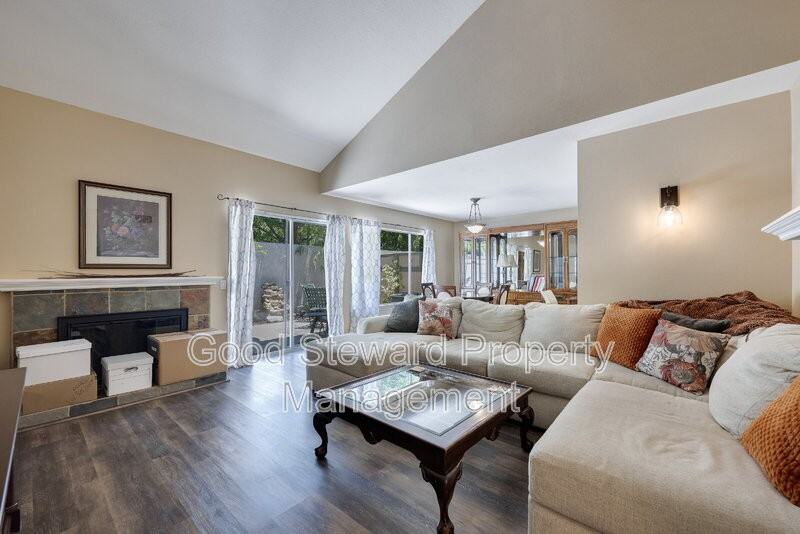6646 Vista Loma - Photo 7 of 32