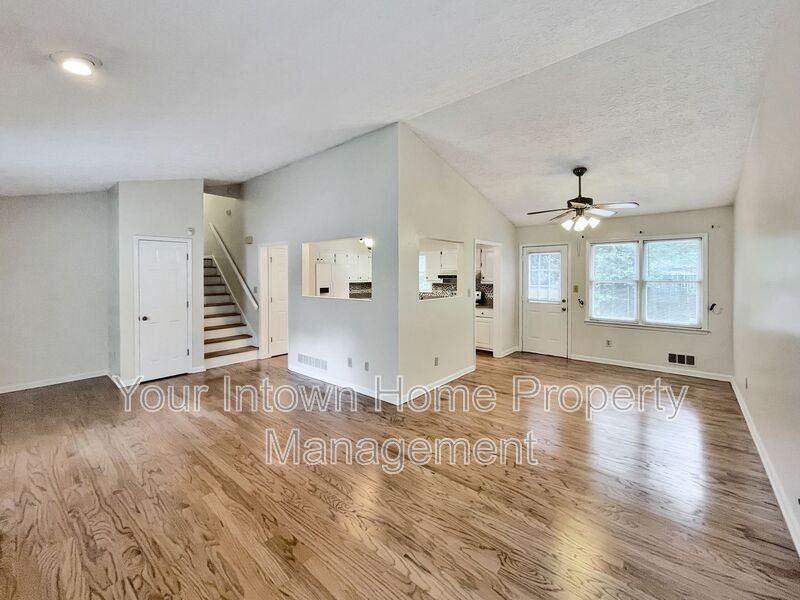 3116 Medley Rdg - Photo 4 of 19
