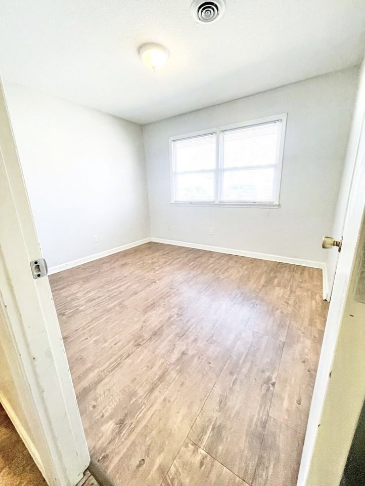 1721 Shawnee Drive - Photo 7 of 11