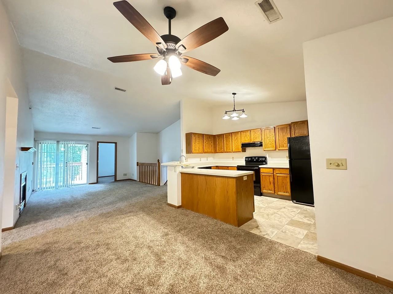 170 West Pioneer Road - Photo 3 of 13