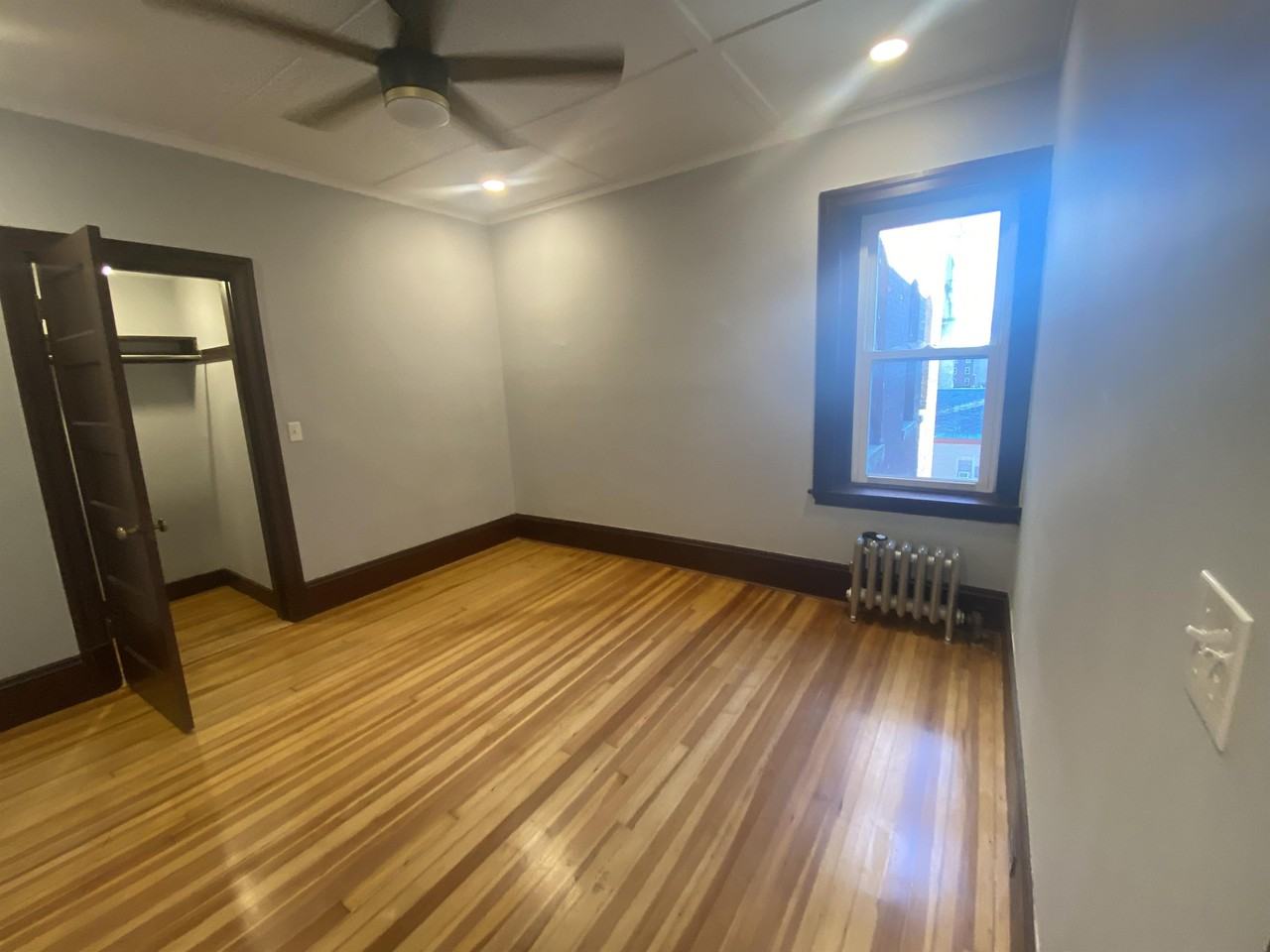 Greystone-r - Photo 7 of 39