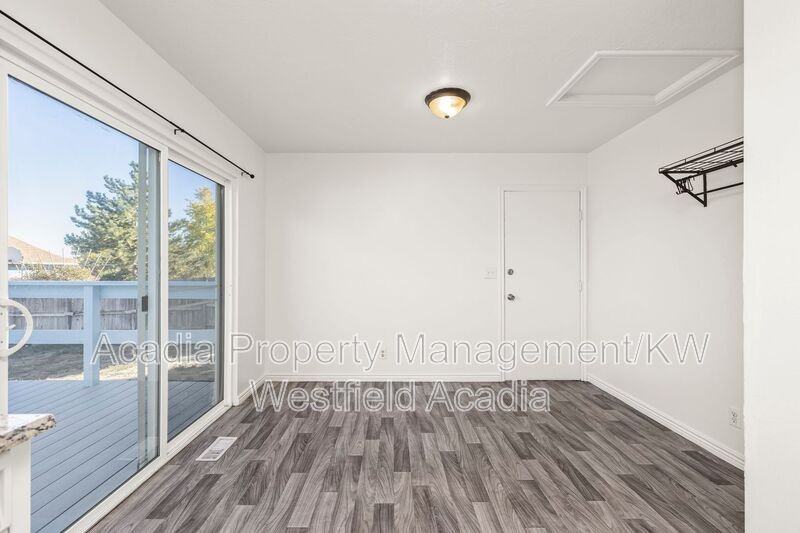 6585 Sw - Photo 5 of 18