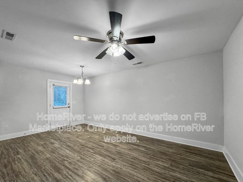 106 Beaumont Cir - Photo 7 of 24