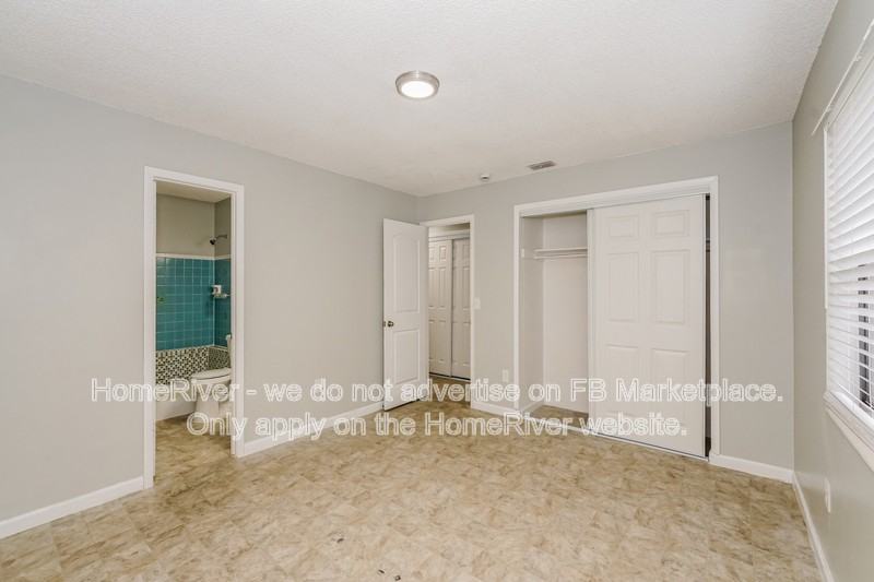 3530 Washington St - Photo 6 of 18