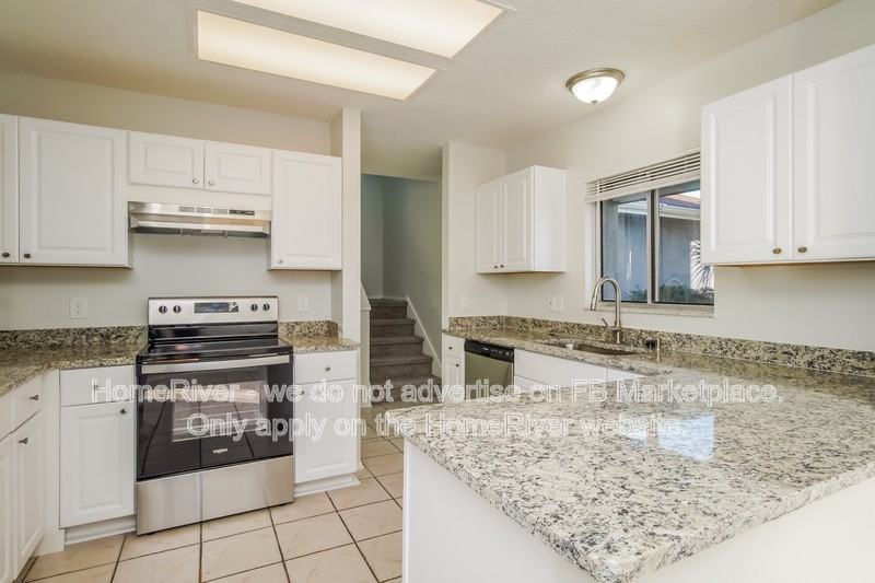 153 Chicago Woods Cir - Photo 4 of 17