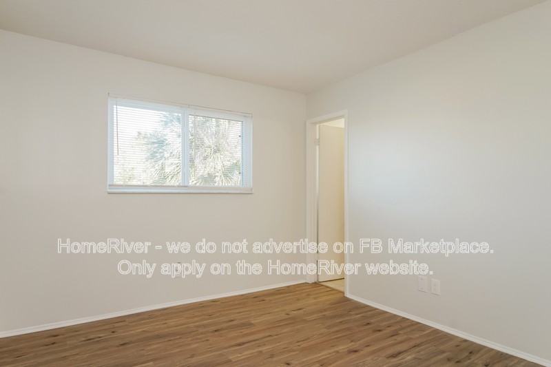 153 Chicago Woods Cir - Photo 7 of 17