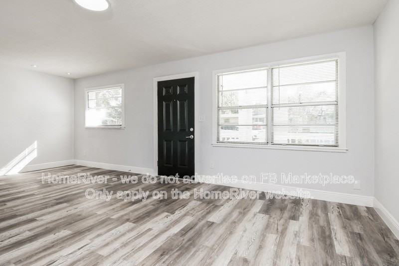 1455 Bethesda St - Photo 3 of 19