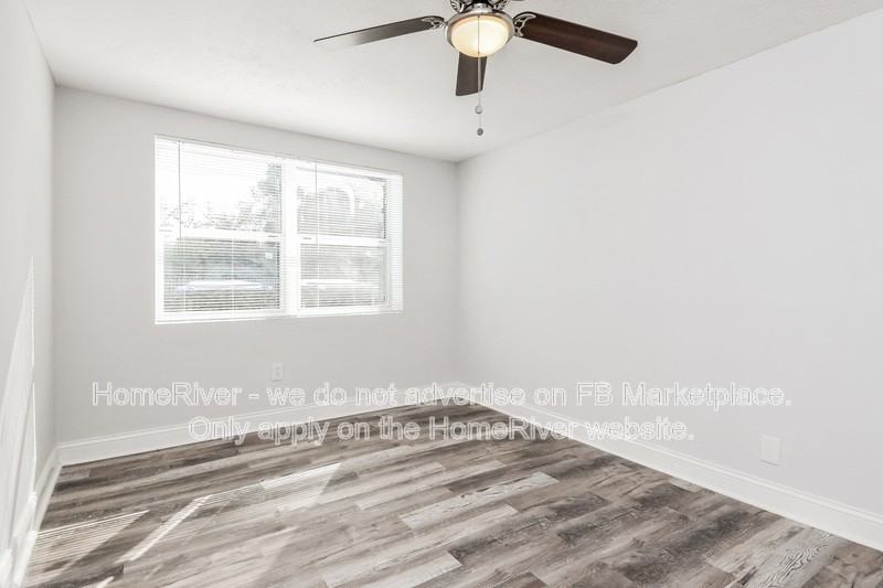 1455 Bethesda St - Photo 7 of 19