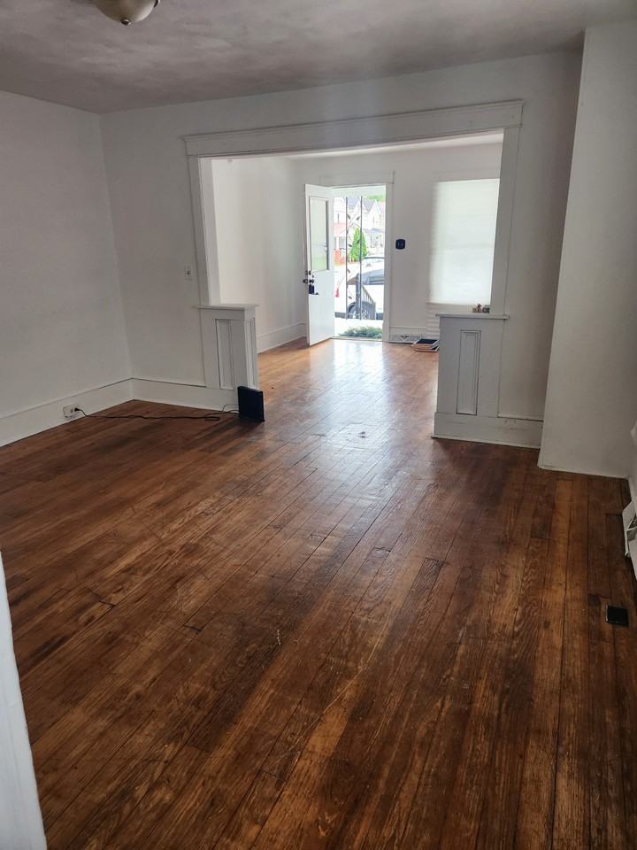 806 West John Street, Martinsburg WV 25401 - Photo 3 of 11