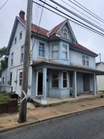 featured image of 406 E Moler Ave