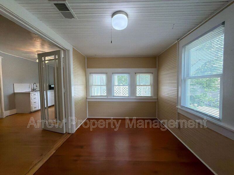 2125 South St #2 - Photo 2 of 11