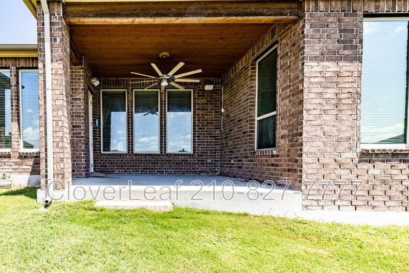 908 Sussex Cv - Photo 5 of 47