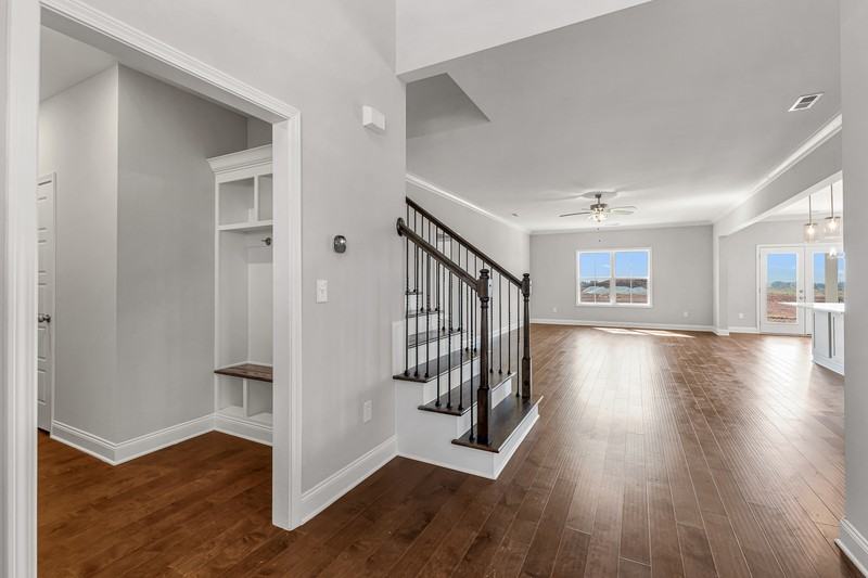 24 Ginsberg Dr - Photo 4 of 50