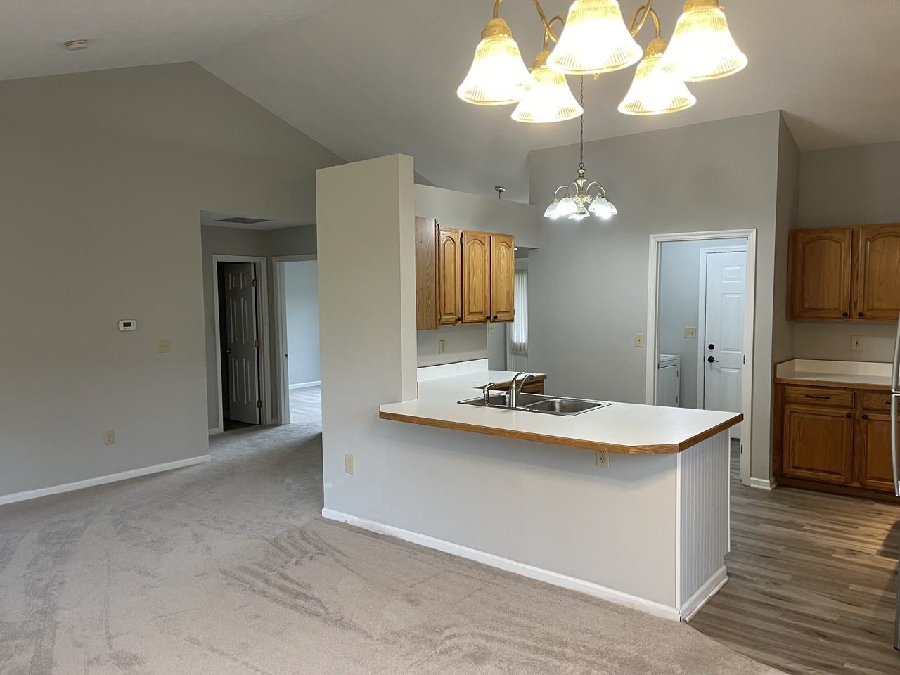 128 Heckman Drive - Photo 3 of 17