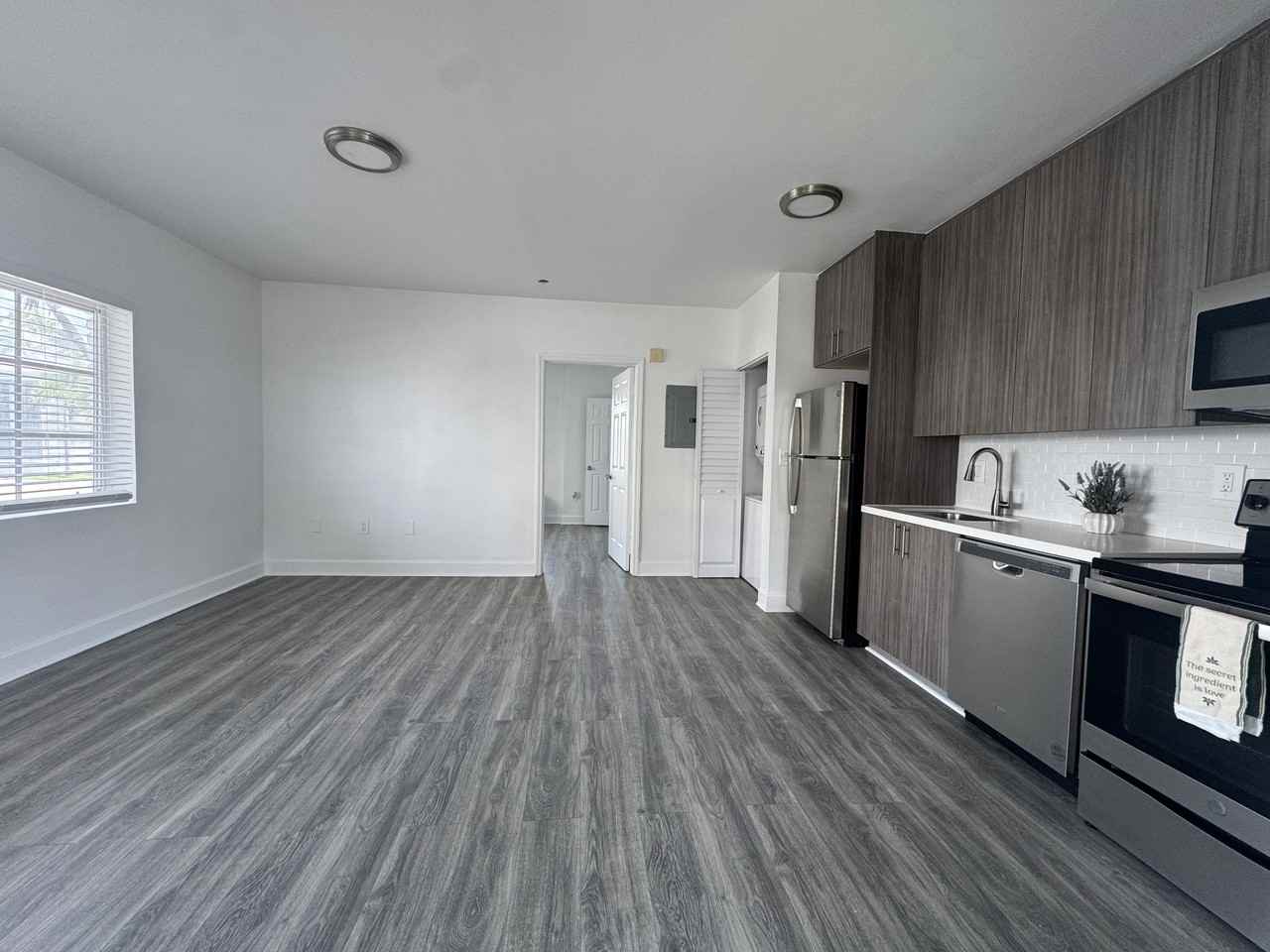 8411 BYRON AVE - Photo 2 of 7