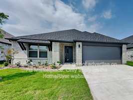 featured image of 425 Leopold Trl