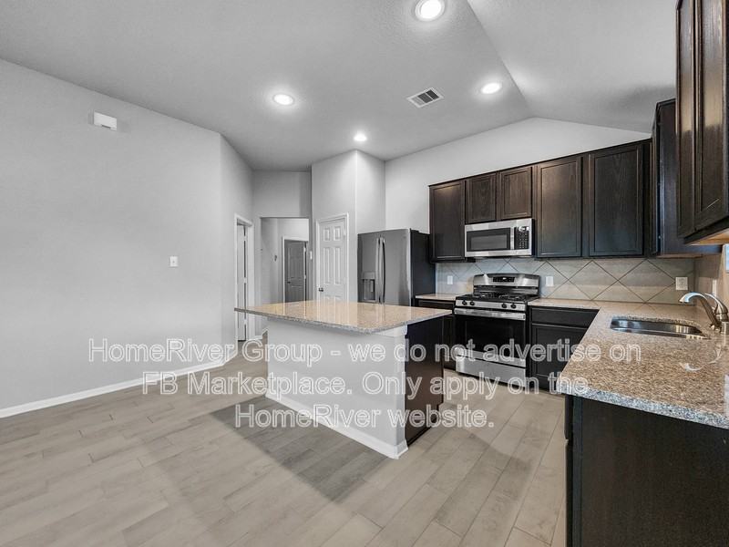 6422 Leaning Cypress Trl - Photo 6 of 21