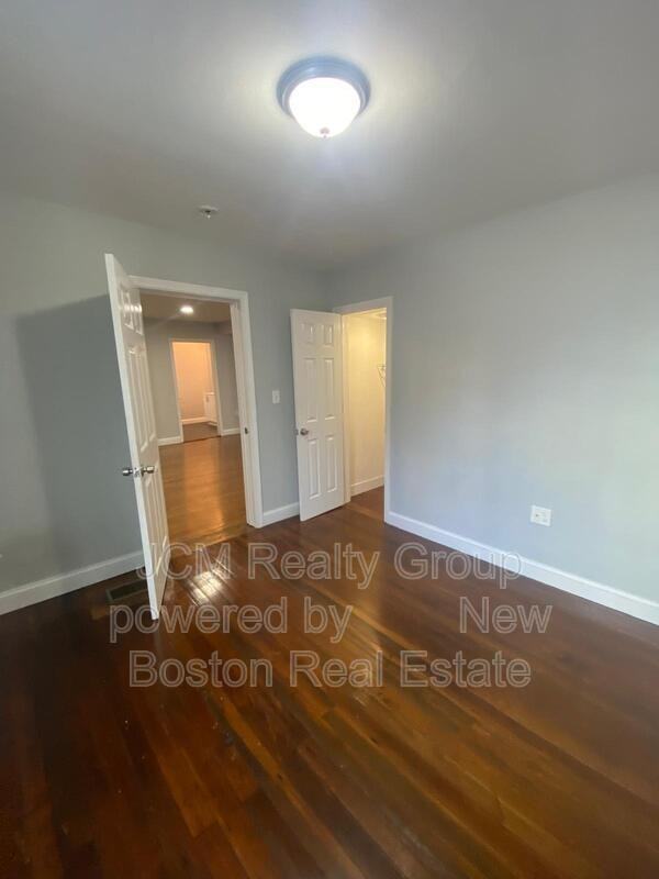 19 Park St #U1 - Photo 7 of 11
