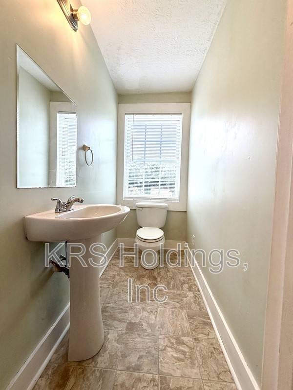 3413 Thomas Jefferson Rd - Photo 7 of 10