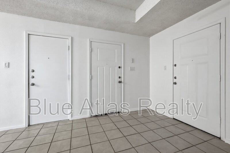 6340 Mark Ct - Photo 6 of 16