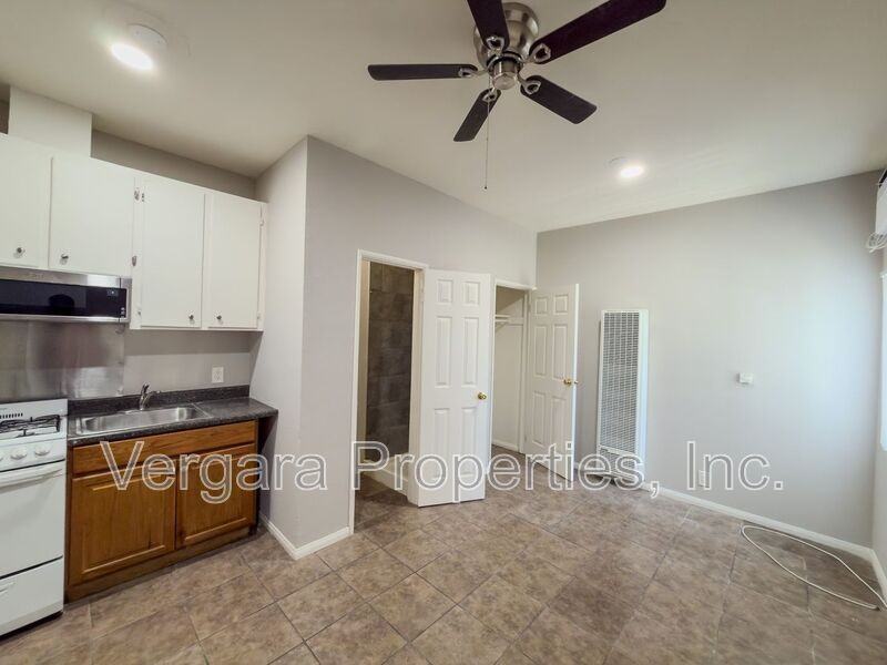 921 Sartori Ave #I - Photo 4 of 13