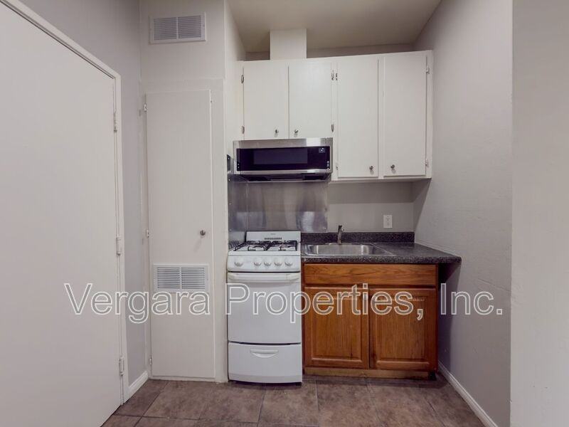 921 Sartori Ave #I - Photo 6 of 13