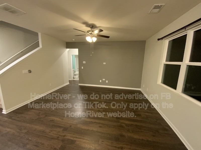 2215 Waycross Ln - Photo 6 of 31
