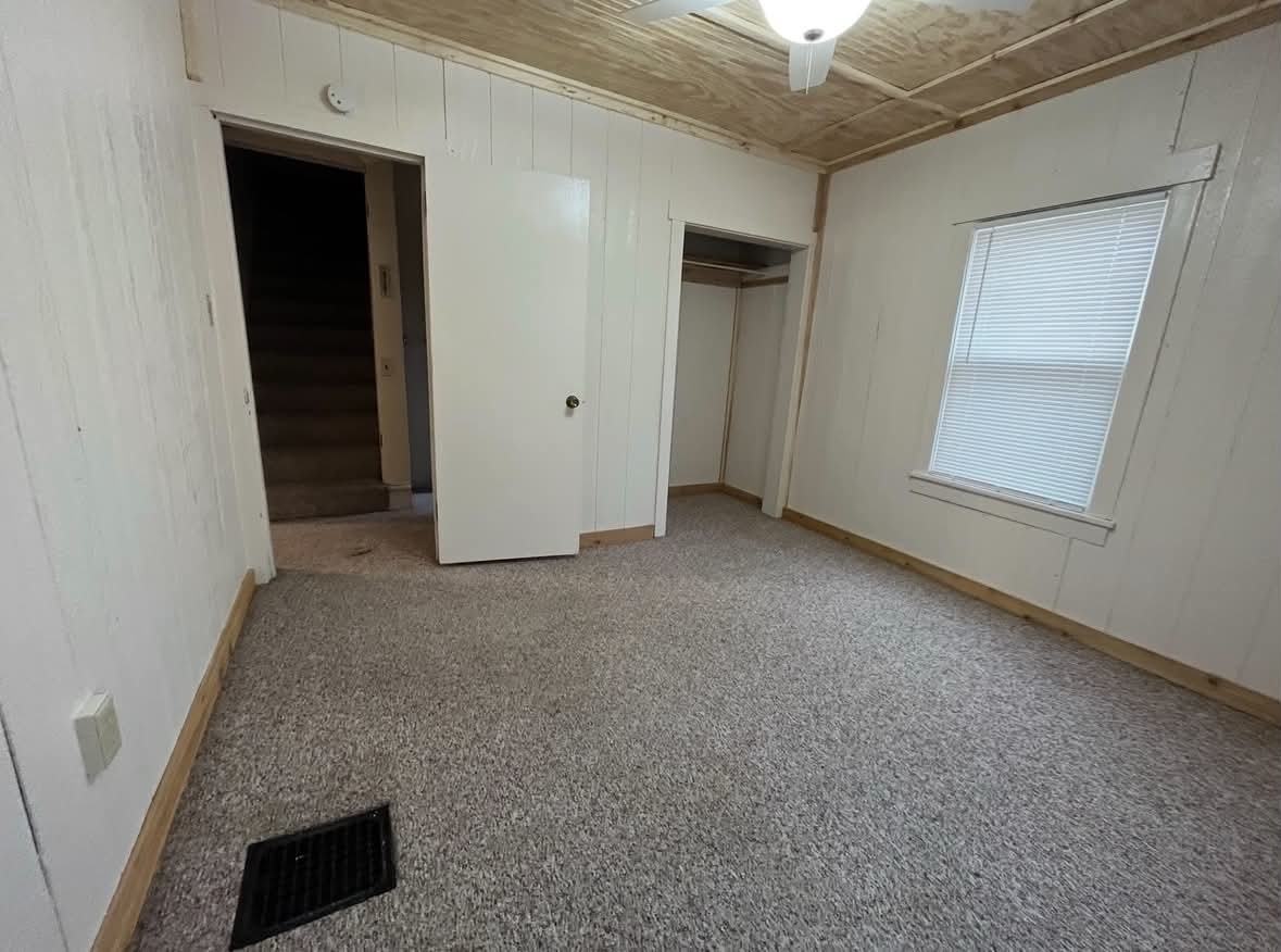 1209 N 11th St #1209A - Photo 6 of 6