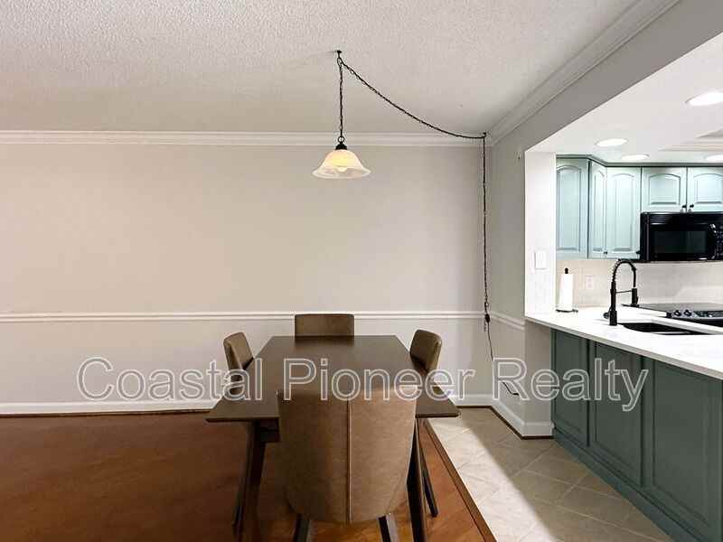 2614 Cove Cay Dr #204 - Photo 6 of 28