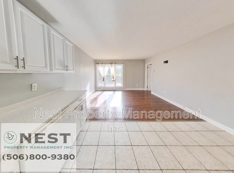227 West Lane - Photo 4 of 17