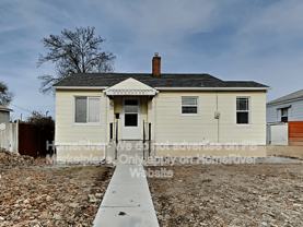 2214 W Buckeye Ave - Photo 1 of 1