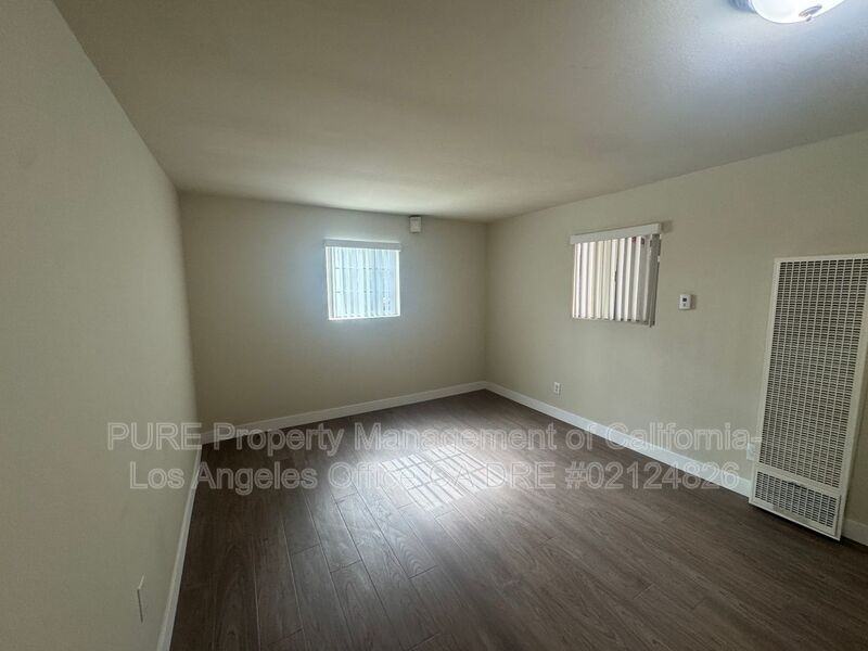 14601 Osage Ave #B - Photo 3 of 12