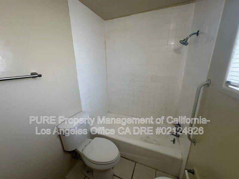 14601 Osage Ave #B - Photo 6 of 12