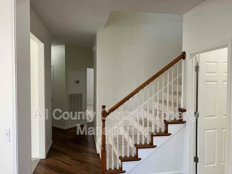 1001 Aronimink Dr - Photo 7 of 15