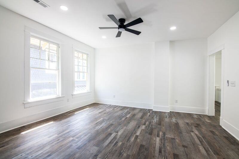 1003 28th Pl S #B - Photo 3 of 16