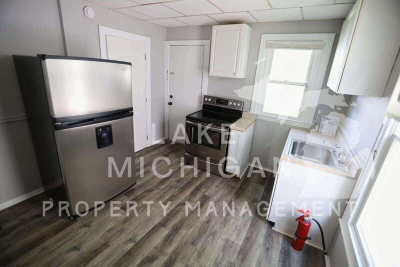 1403 Turner Ave Nw #1 - Photo 4 of 5