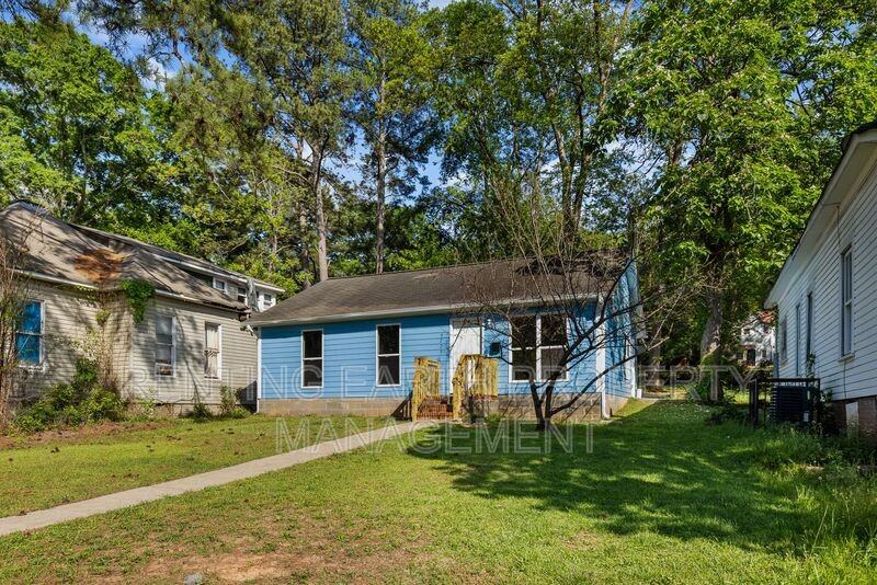 7229 3rd Ave S - Photo 3 of 17