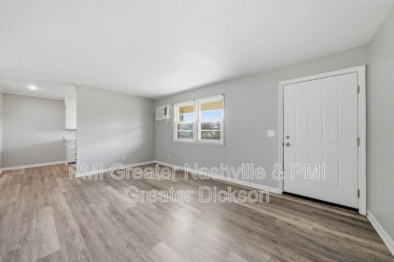 542 Ashe Ave #5 - Photo 7 of 25