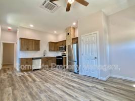 featured image of 423 Adams Ave